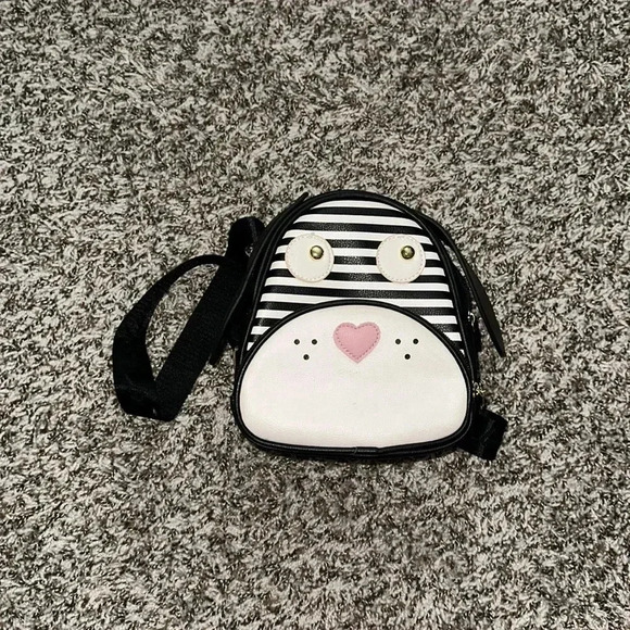 Luv BetSet Backpack - Picture 1 of 4